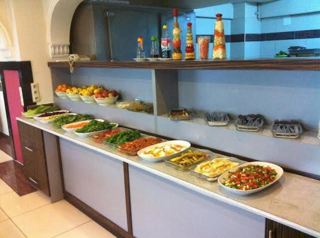 Denizhan Hotel Antalya Extérieur photo